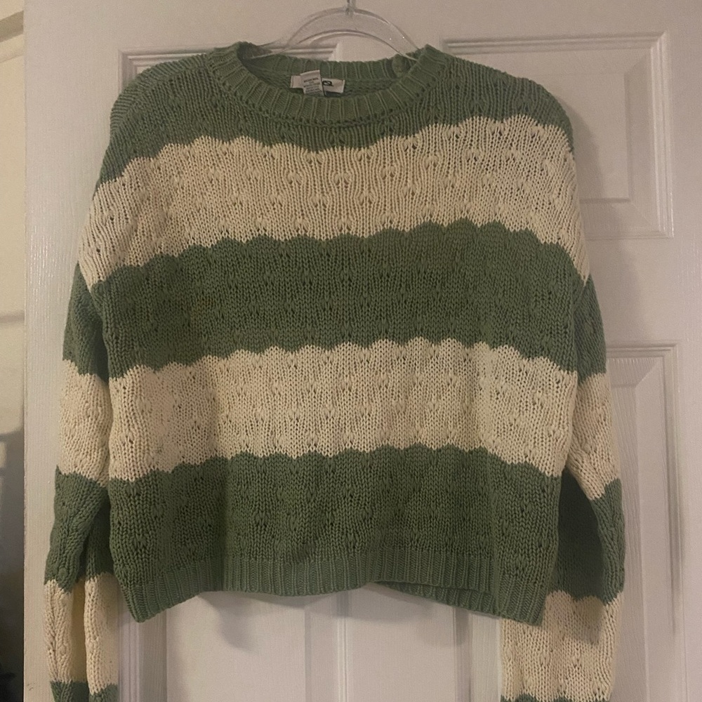 Tilly's Green and Cream Crew Neck Sweater with Textured Knit